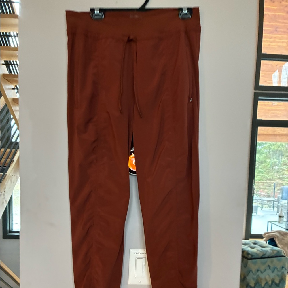 Athleta Women's Rust Track Pants